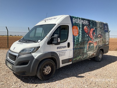 2017 Peugeot Boxer Cargo Van
