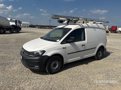 2011 Volkswagen Caddy Cargo Van