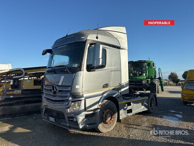 2013 Mercedes-Benz Actros 4x2 S/A Sleeper Truck Tractor (Inoperable)