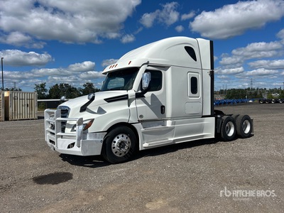2023 Freightliner Cascadia 126 6x4 Sleeper Truck Tractor