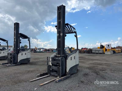 2013 Crown RMD6095S-32TT-321 Reach Truck