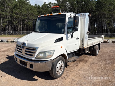 2008 Hino 185 4x2 Kiepwagen