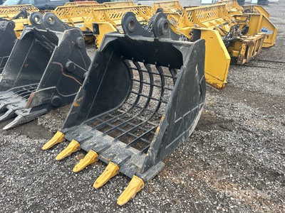 46 in Skeleton Excavator Bucket