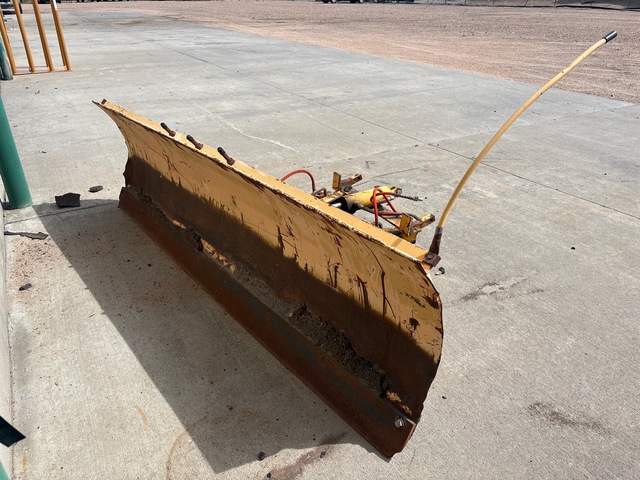 7 ft 6 in Snow Plow - Fits Truck