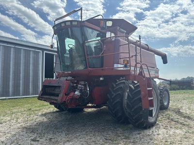2001 Case IH 2388 4x4 Maaidorser