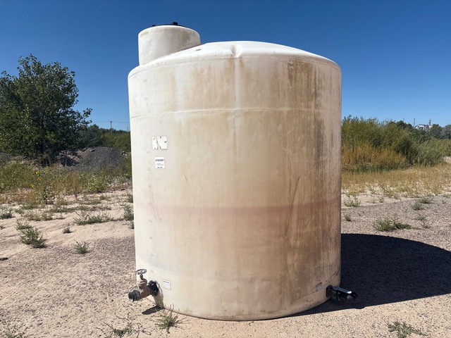 2500/3000 gal Poly Tank