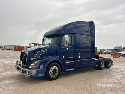 2013 Volvo VNL 6x4 T/A Sleeper Truck Tractor