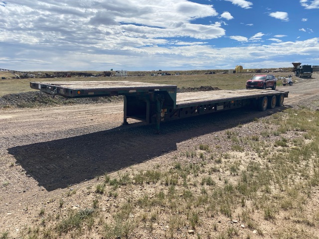 1992 Transcraft TDL140F323 70 ton 46 ft Tri/A Step Deck Trailer