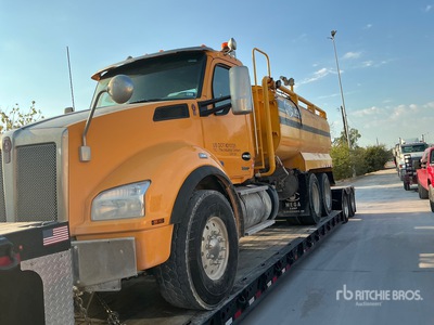 2024 Kenworth T880 6x4 Water Truck