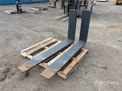 Quantity of (2) 33 in Fork Attachment