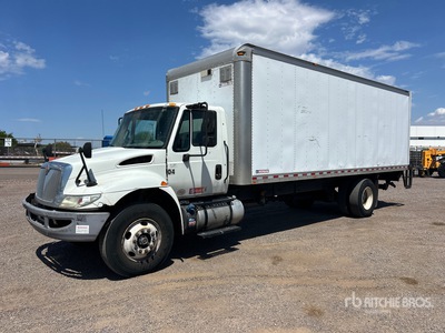 2017 International Durastar 4300 4x2 Van Truck
