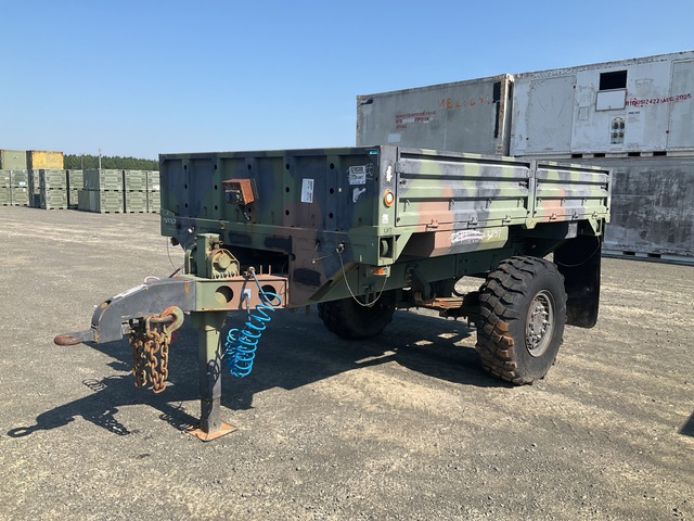 2002 M1082 LMTV Cargo Trailer 2002 M1082 LMTV Cargo Trailer