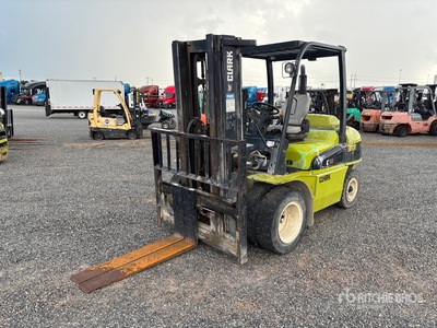 2014 Clark C45D 8050 lb Cushion Tire Montacargas