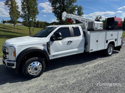 2026 Ford F-550 4x4 Extended Cab Service Truck