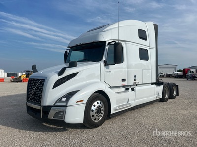 2023 Volvo 6x4 Sleeper Truck Tractor