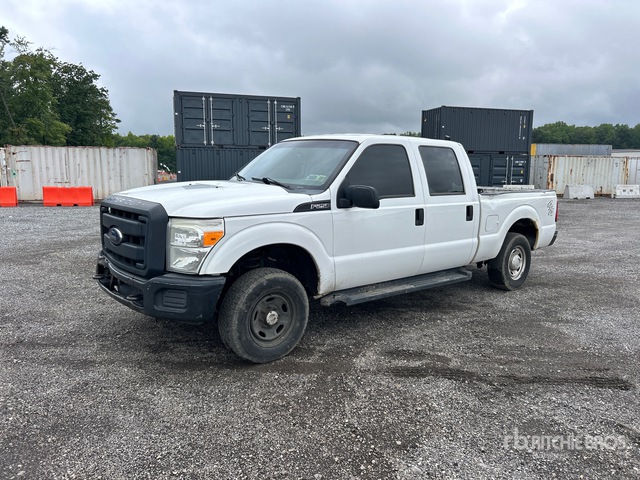 2016 Ford F-250 XL 4x4 Crew Cab Pickup