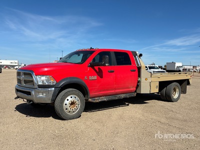 2018 Ram 5500 SLT 4x4 Crew Cab Flatbed Truck