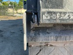 Configuration with Tailgate Latch