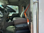 Cab with Seats/armrests