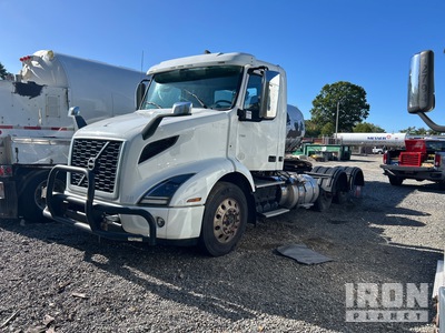2020 Volvo VNR64T 6x4 T/A Day Cab Truck Tractor