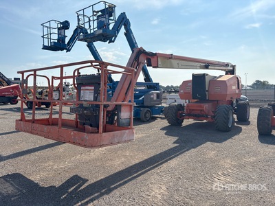 2011 JLG 800AJ 4WD Dual Fuel Plataforma Elevadora Articulada