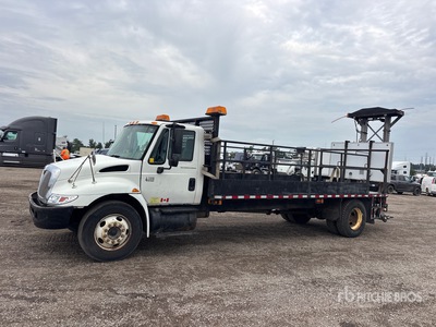 2006 International 4300 4x2 Camión atenuador