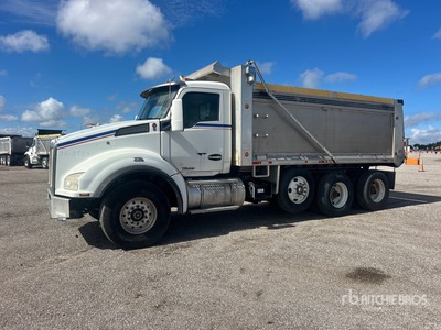 2015 Kenworth T880 8x4 Tipper Truck
