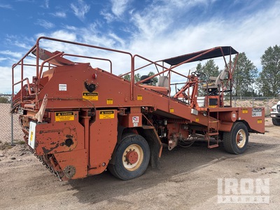 2005 Bearcat Chip Spreader