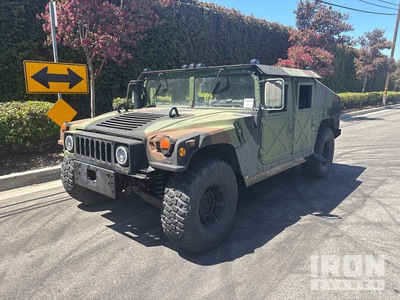 2016 AM General M1151A1 HMMWV 4 Door Hard Top w/Slant Back