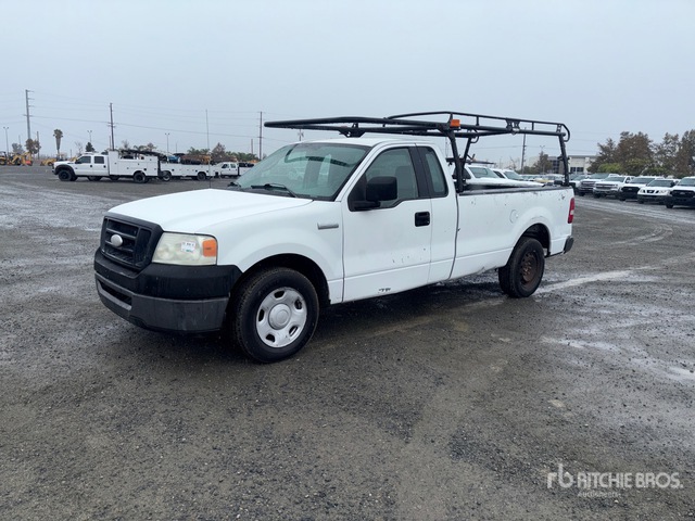 2006 Ford F-150 XL Pickup