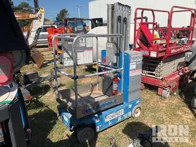 2018 Genie GR-20 Vertikaler Mastlift