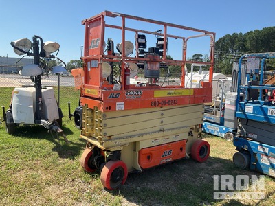 2016 JLG 2632ES Electric Schaarlift