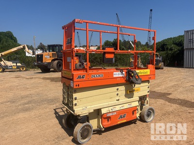 2018 JLG 2632ES Electric Scissor Lift