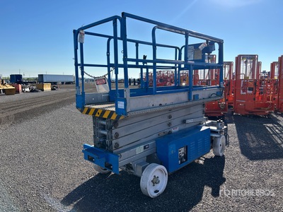 1996 Genie CM-2546 Electric Scissor Lift