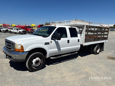 2001 Ford F-550 4x2 Crew Cab Flatbed Truck