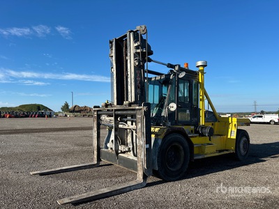 Taylor TXH400L 41000 lb Pneumatic Tire Carretilla Elevadora