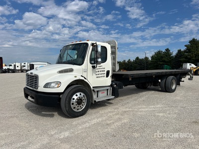 2016 Freightliner M2 106 4x2 Flatbed Truck