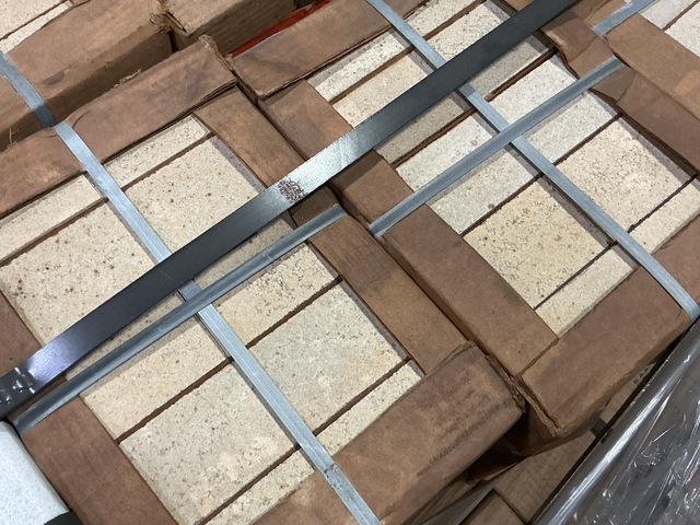 (280) Refractory Bricks