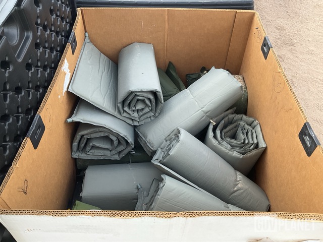 (406) Self-Inflating Sleeping Mats, (129) Sleeping Bags & (67) Sleeping Mats