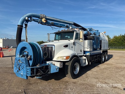 2006 Vac-Con on 2006 Peterbilt 335 6x4 Ciężarówka z koparką próżniową