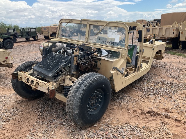 2006 AM General M1097R1 HMMWV 4 Door w/Truck Body