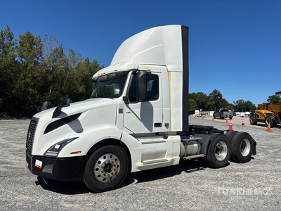 2019 Volvo VNL 6x4 T/A Day Cab Truck Tractor