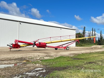2012 Westfield MKX 130-84 13 in x 84 ft Swing 穀物用オーガー