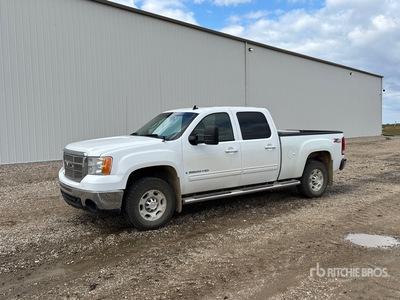 2008 GMC Sierra 2500 SLT 4x4 Crew Cab Pickup