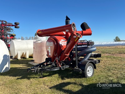2010 REM 2700 Grain Vac