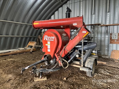 2010 REM 2700 穀物用バキューム装置