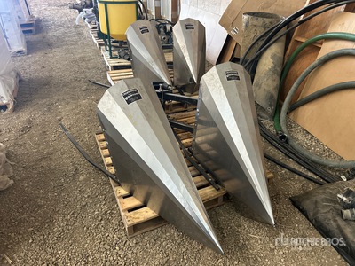 Quantity of (4) Tridekon Gewasverdelers