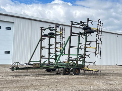 John Deere 1610 41 ft 耕うん機