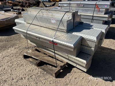 Quantity of Box Side Tool Box