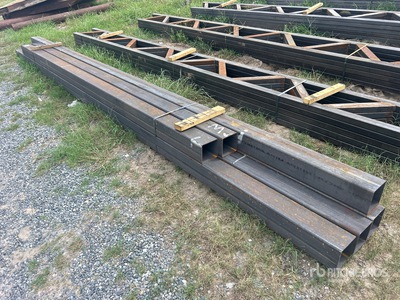 Quantity of (6) 6 in x 6 in Square Tubing その他 - 店舗 & 倉庫 (Unused)